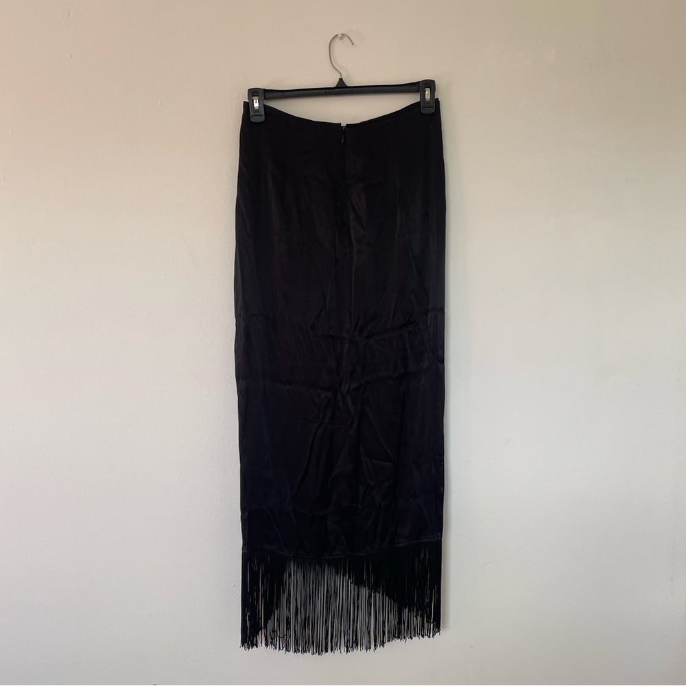 Anthropologie Women’s Long Black Asymmetrical Fringe Satin Split Skirt Size 6 - Picture 4 of 12